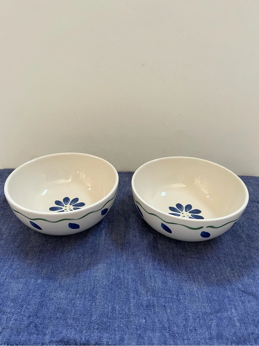 Pfaltzgraff Springwood Soup Cereal Bowls Set of 2 Discontinued Pattern 5 1/2